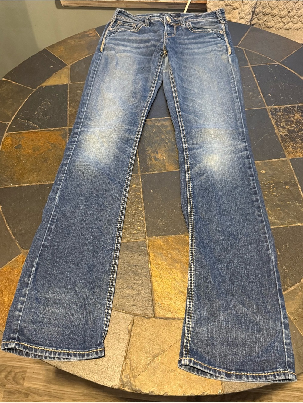 Silver Jeans Women's Mid-Blue Flare Jeans